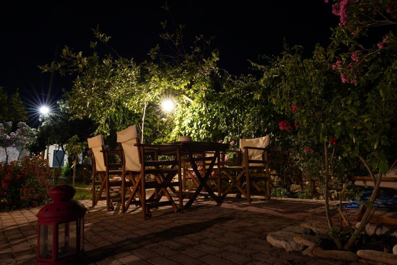 Koukouapartments & Suites Vathí Kültér fotó